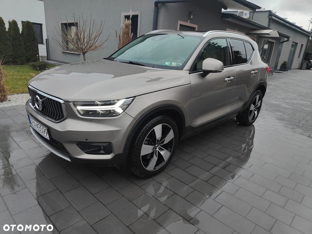 Volvo XC 40 T5 AWD Momentum Pro - 3