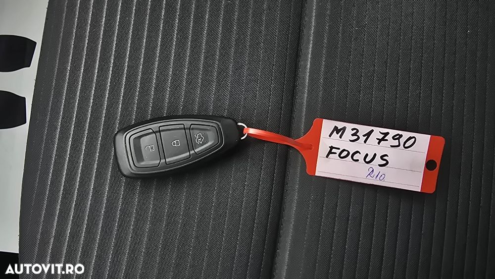 Ford Focus 1.5 EcoBlue Active Business - 20
