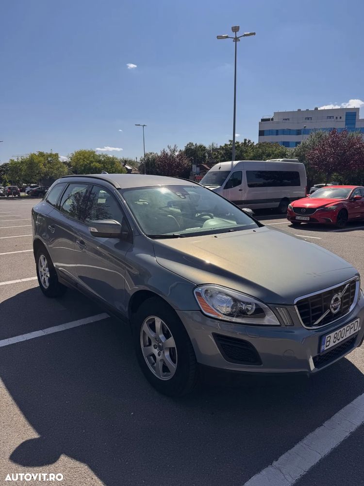 Volvo XC 60 2.4D AWD Base - 2