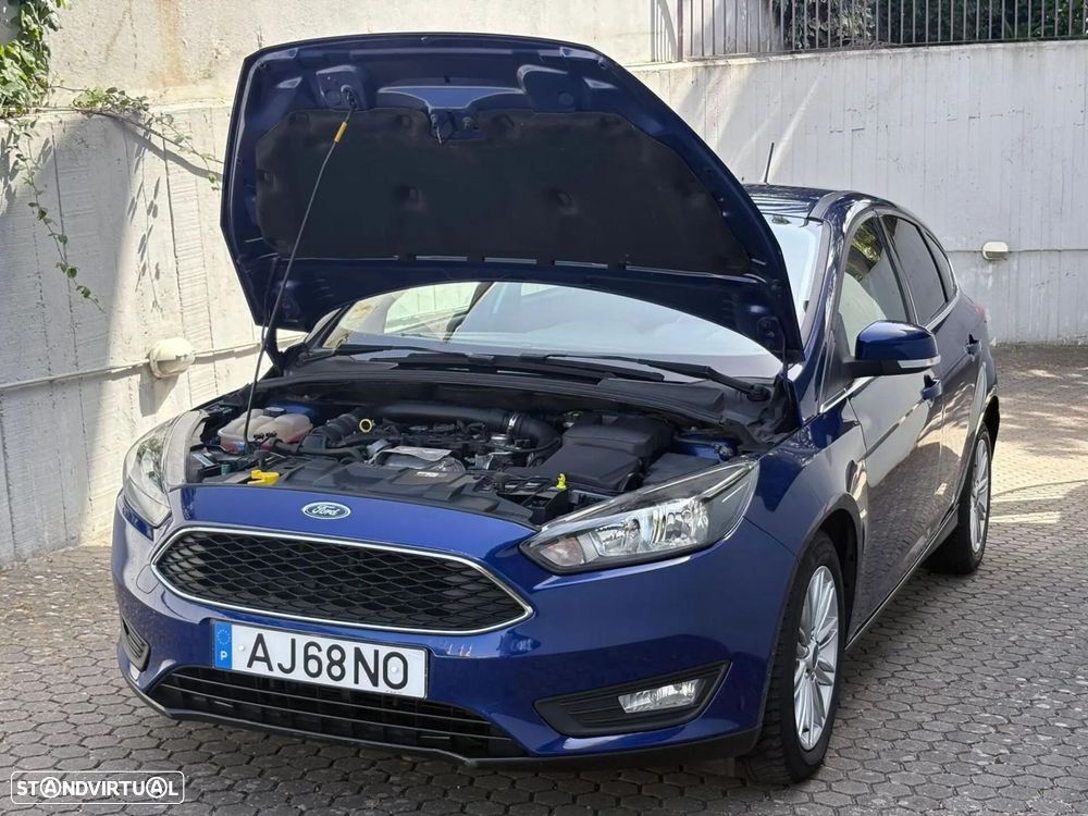 Ford Focus 1.0 EcoBoost S&S COOL&CONNECT DESIGN - 17