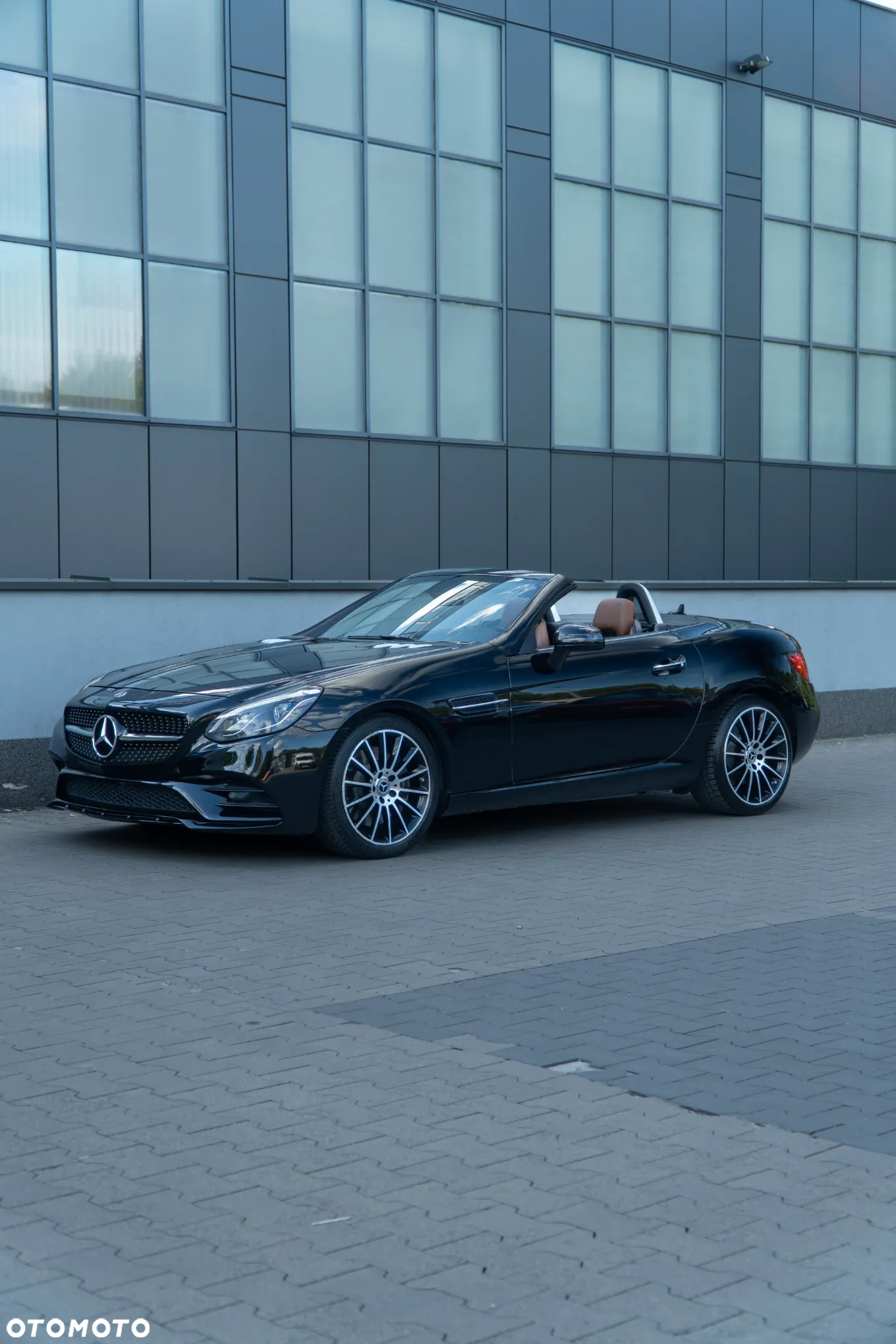 Mercedes-Benz SLC 300 9G-Tronic - 12