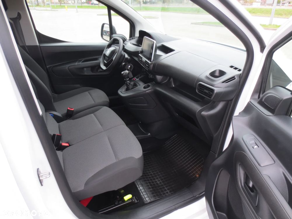 Peugeot PARTNER LONG ORYGINAŁ LAKIER i NISKI PRZEBIEG SALON PL. - 13
