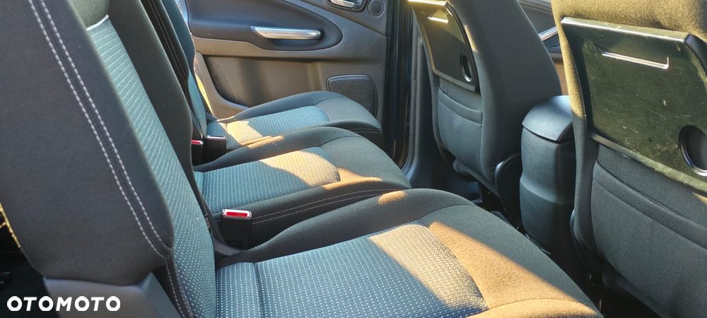 Ford Galaxy 2.0 TDCi Ghia - 9