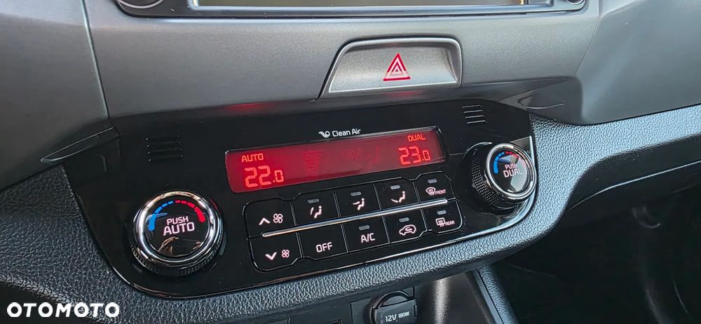 Kia Sportage 2.0 CRDI 4WD Vision - 24