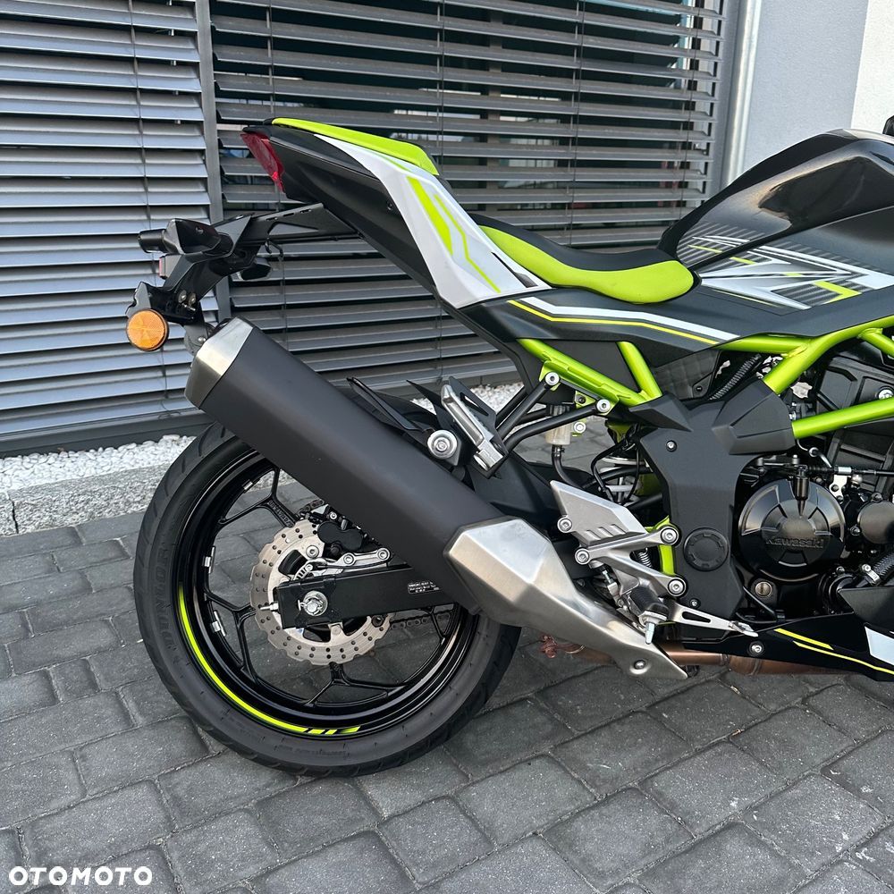 Kawasaki Z - 4