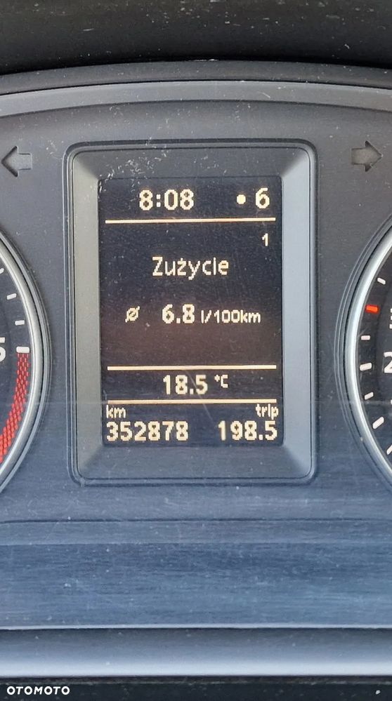Volkswagen Caravelle L2 Comfortline - 33
