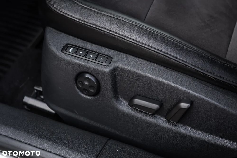 Skoda Superb 1.8 TSI Exclusive - 16
