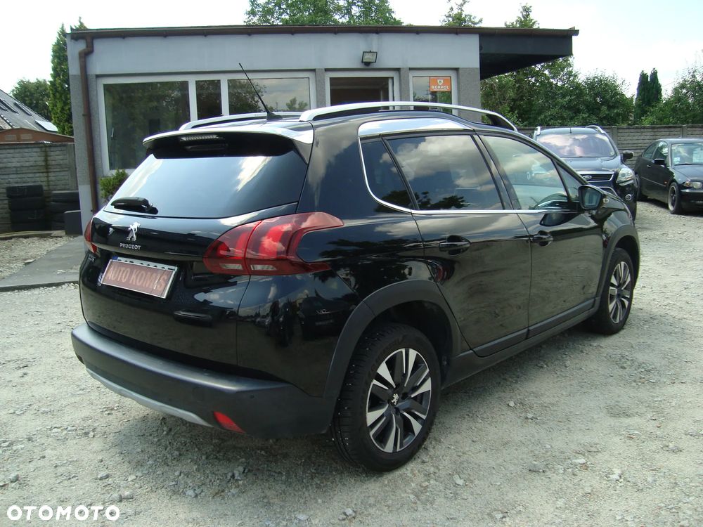 Peugeot 2008 - 8