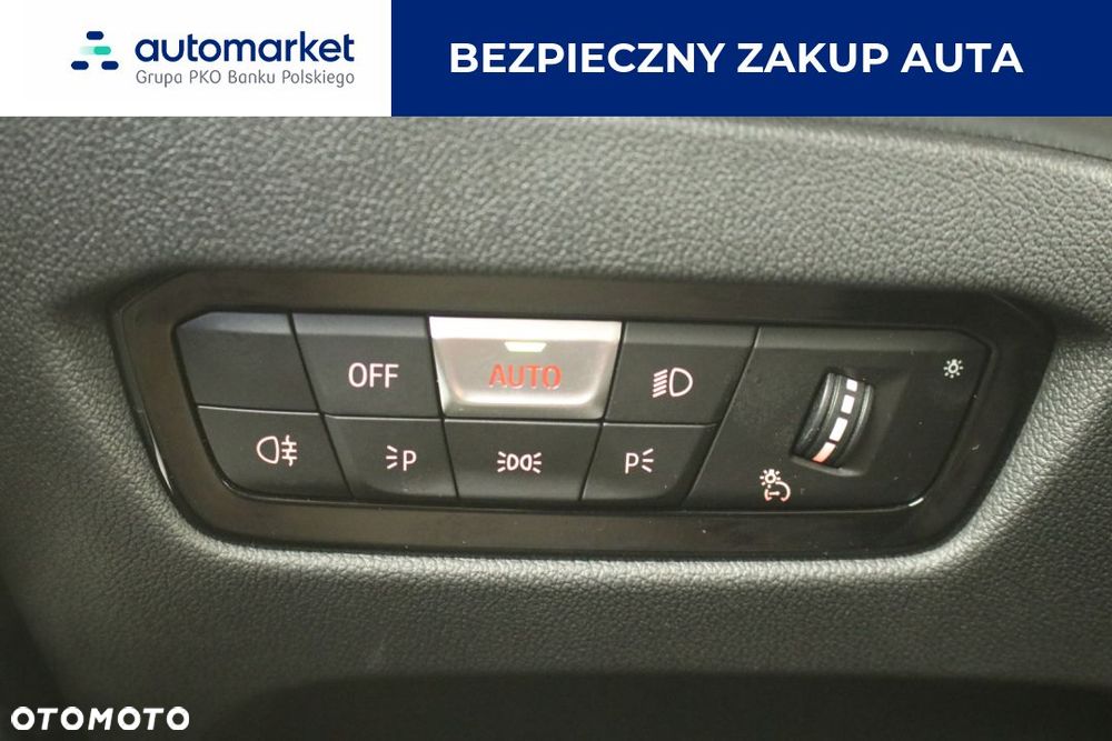 BMW Seria 3 320i M Sport - 14