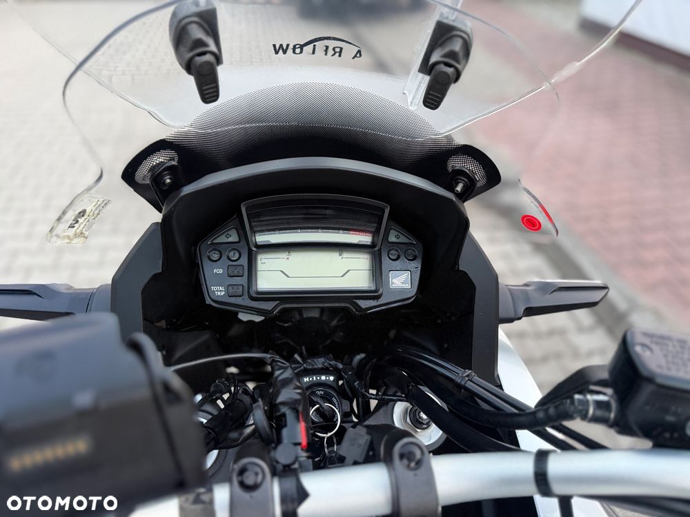 Honda VFR - 26