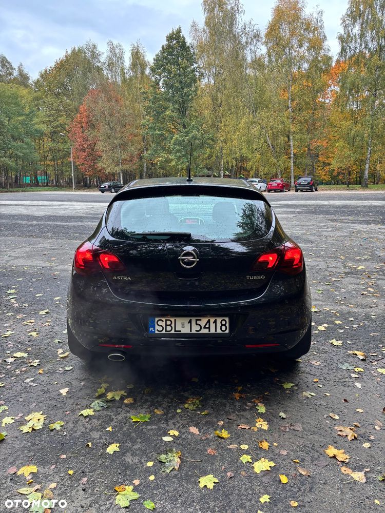 Opel Astra - 4