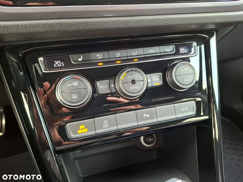 Volkswagen Touran 2.0 TDI BMT Highline DSG - 18