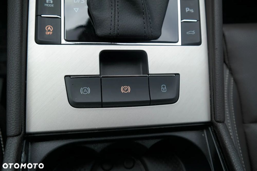 Skoda Superb 2.0 TSI L&K DSG - 38