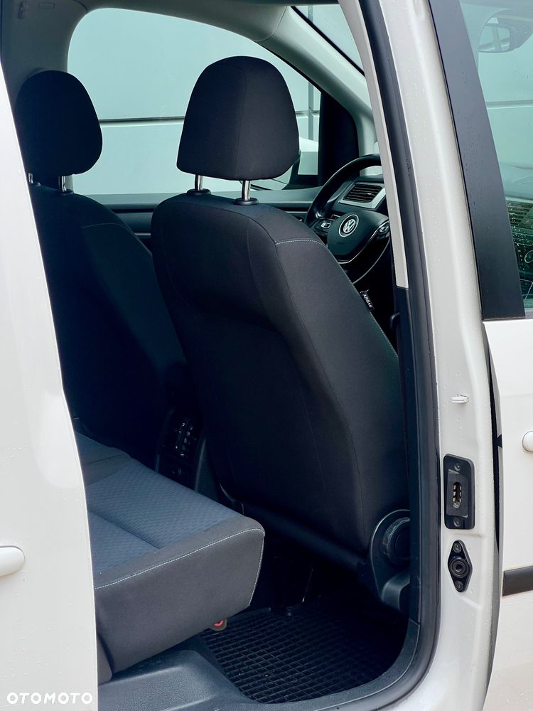 Volkswagen Caddy - 34