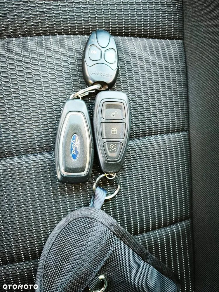 Ford Mondeo 2.0 TDCi Titanium - 12