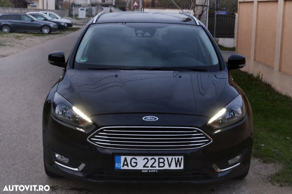 Ford Focus 2.0 TDCi DPF Start-Stopp-System Aut. Business - 8