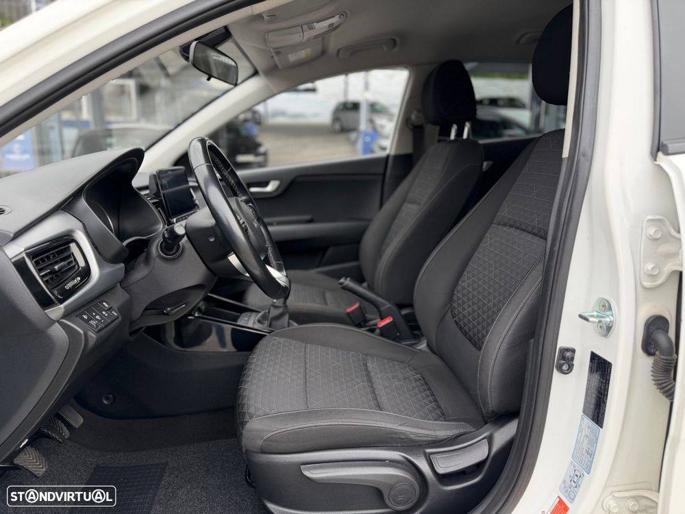 Kia Rio 1.0 T-GDi Drive - 29