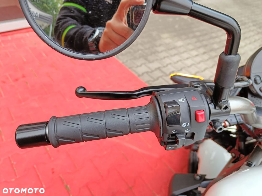 Kawasaki Eliminator 500 - 10