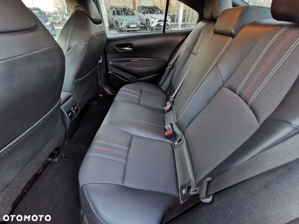 Toyota Corolla 1.6 GR Sport - 12