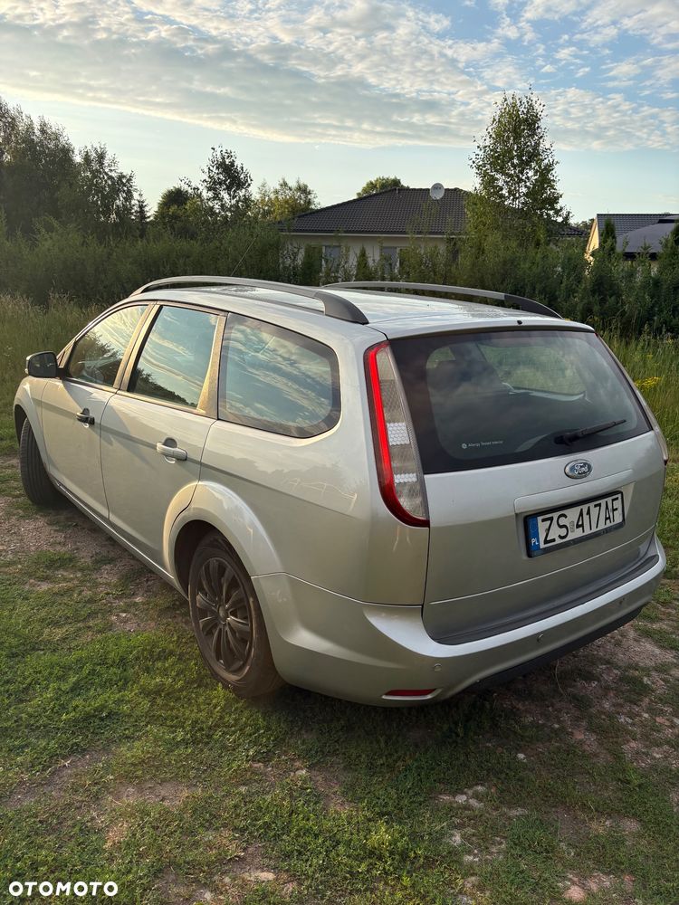 Ford Focus 1.6 TDCi Ambiente - 7