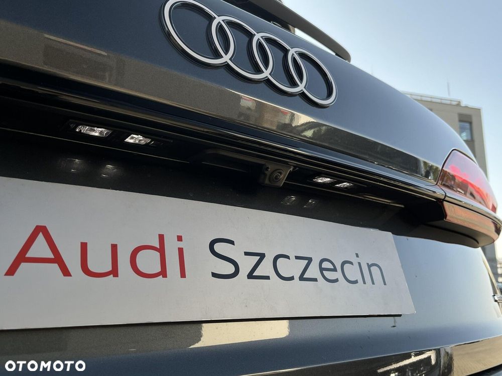 Audi Q7 - 11