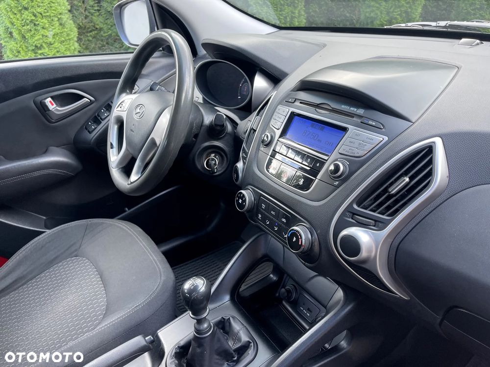Hyundai ix35 - 23