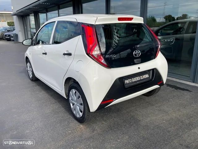 Toyota Aygo 1.0 - 5