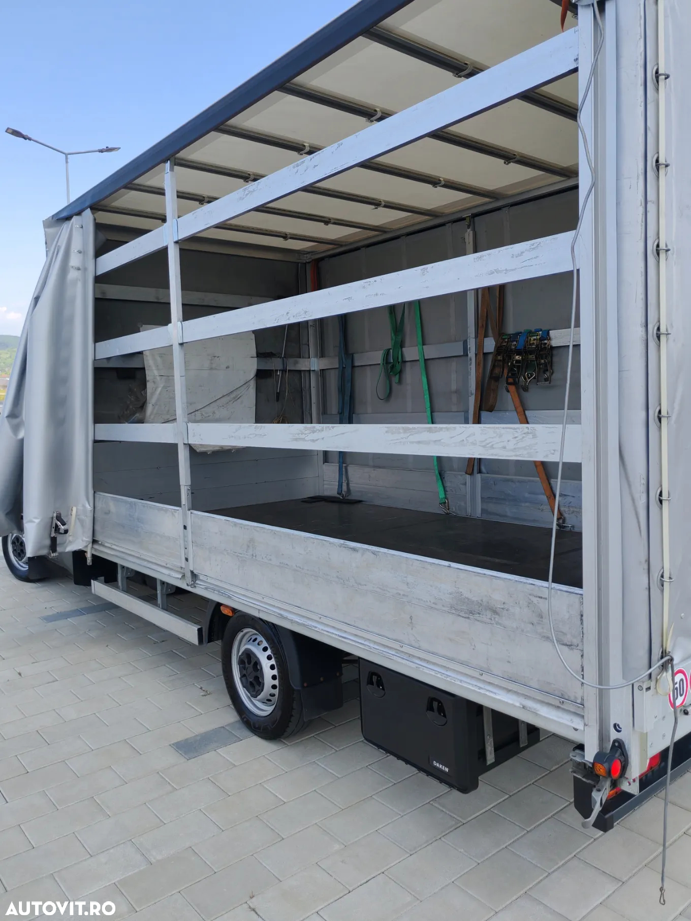 Iveco DAILY - 7