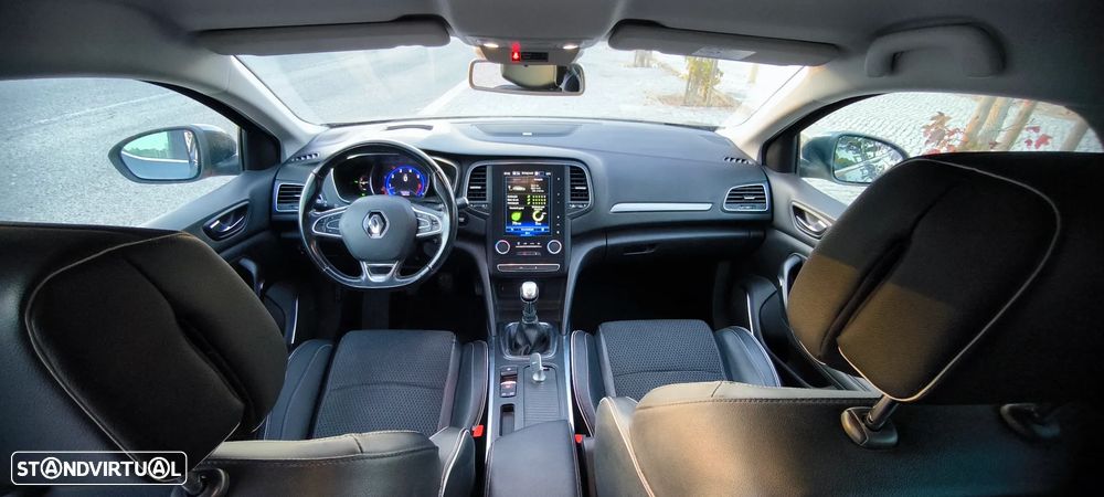 Renault Mégane Sport Tourer 1.3 TCe Bose Edition - 10