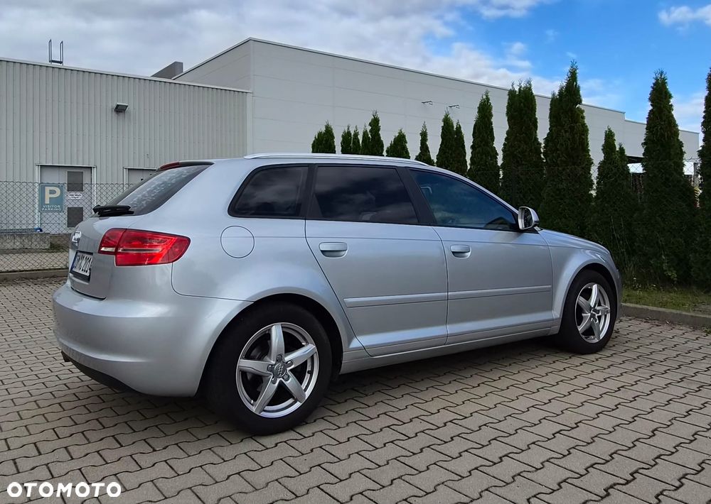 Audi A3 Sportback 1.9 TDI DPF Attraction - 10