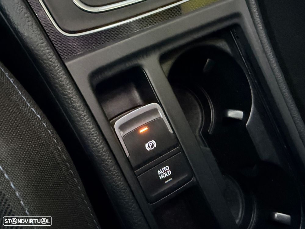 VW Golf 1.4 GTE Plug-In-Hybrid DSG - 24
