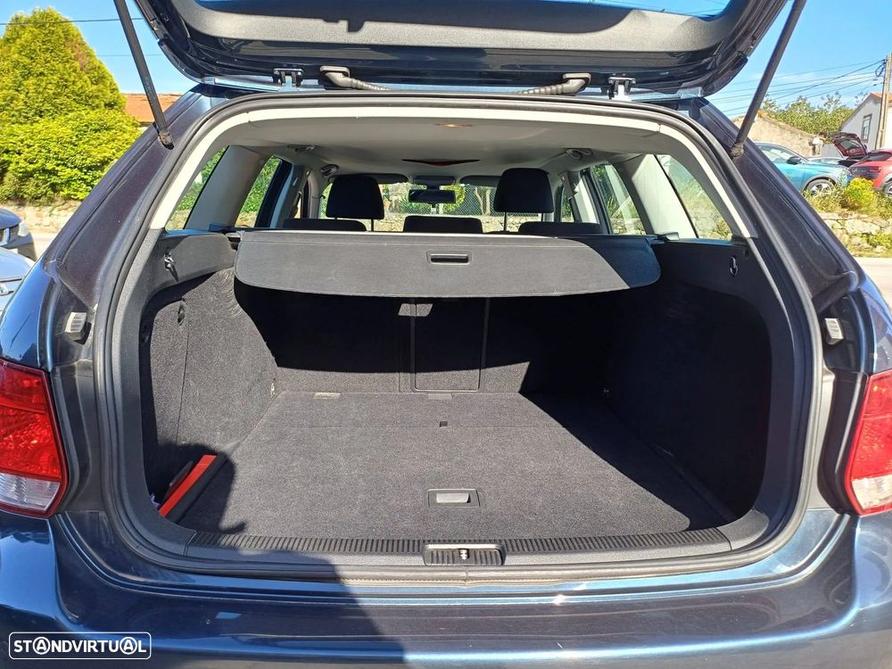 VW Golf Variant 1.6 TDi Confortline - 8