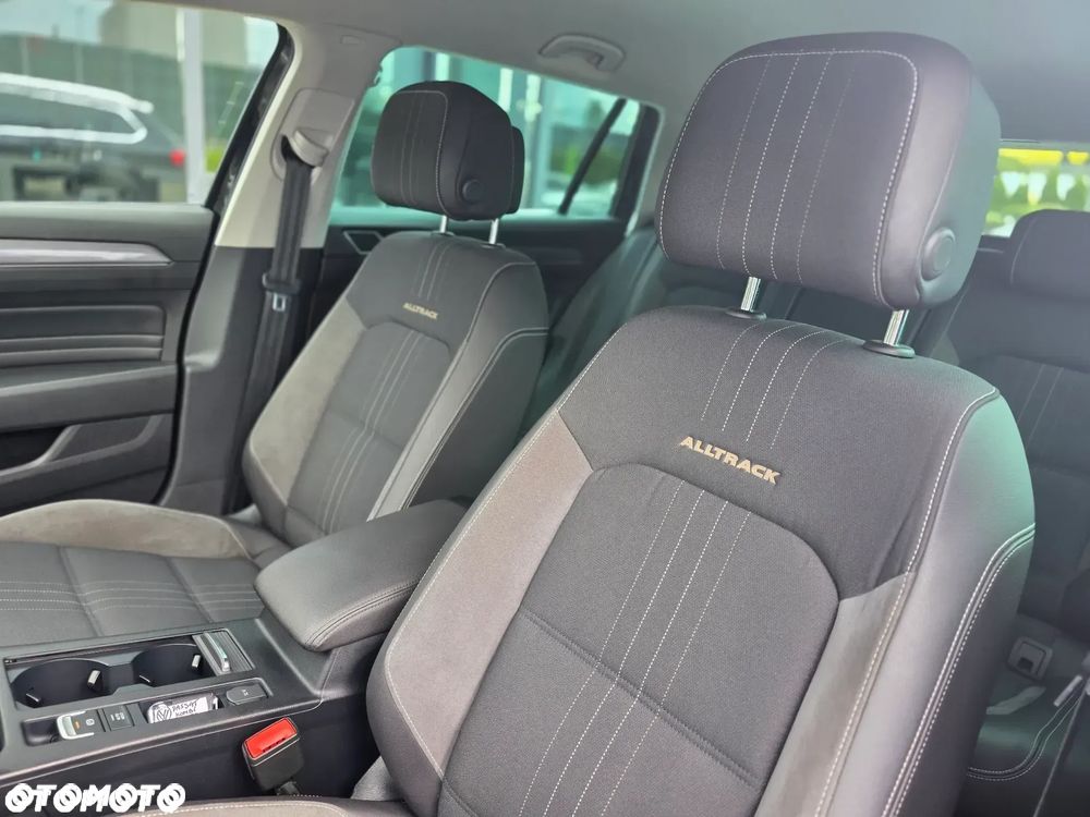 Volkswagen Passat Alltrack - 18