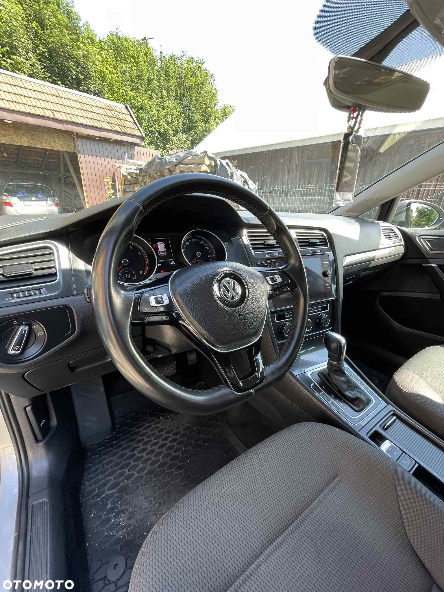 Volkswagen Golf VII 1.5 TSI BMT Comfortline DSG - 16