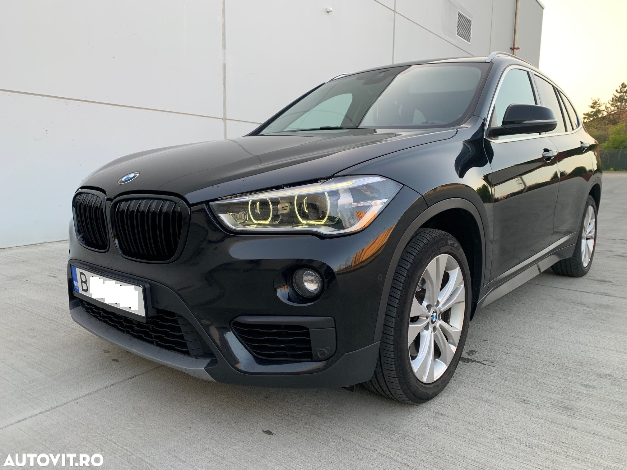 BMW X1 xDrive20d Aut. Sport Line - 8