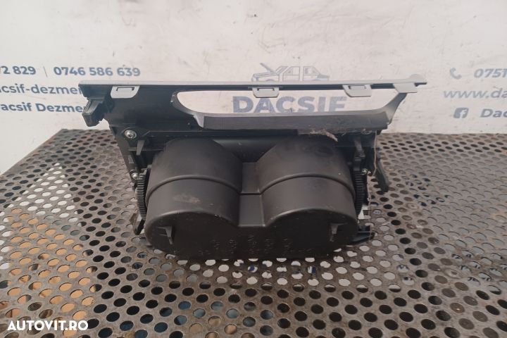 Suport pahare fata Mazda 6 GG (facelift)  [din 2005 pana  2007] seria wagon 2.0 MZR-CD MT (121 hp) - 3