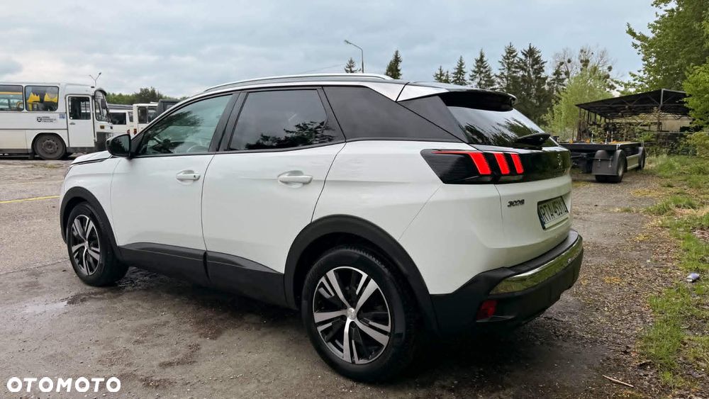 Peugeot 3008 1.2 PureTech Active S&S EAT8 - 9
