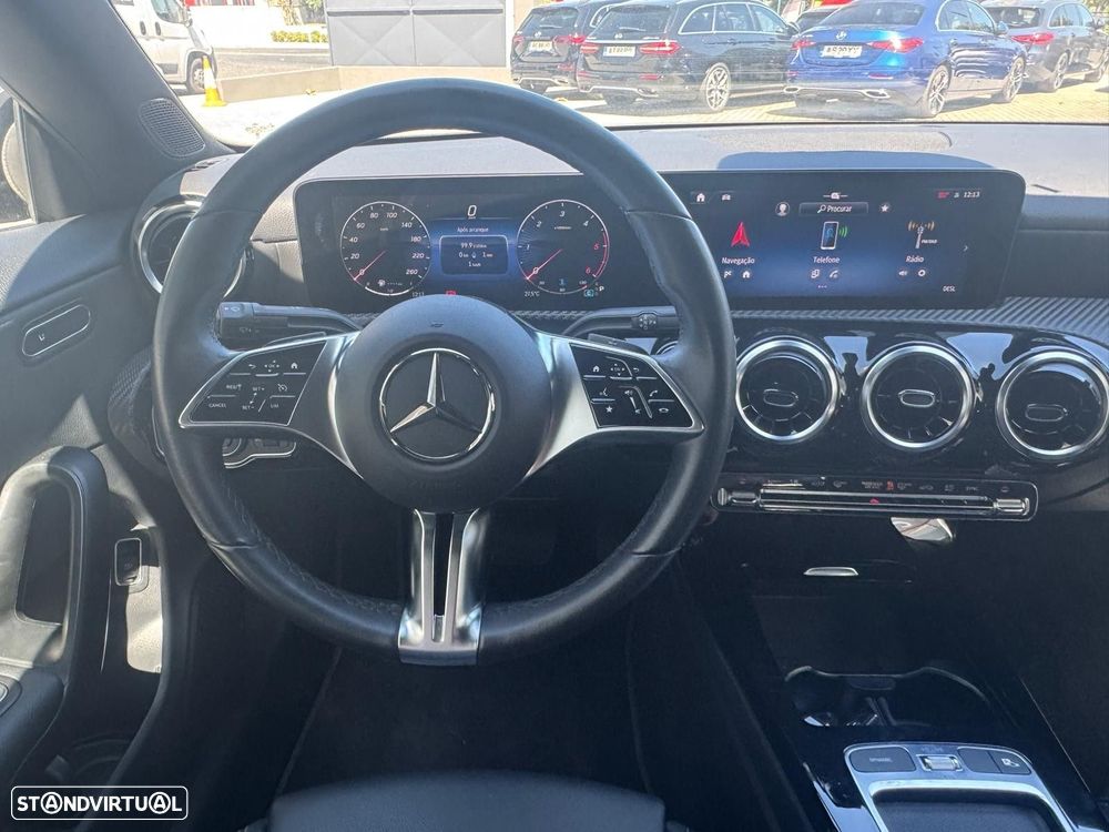 Mercedes-Benz CLA 180 d - 4