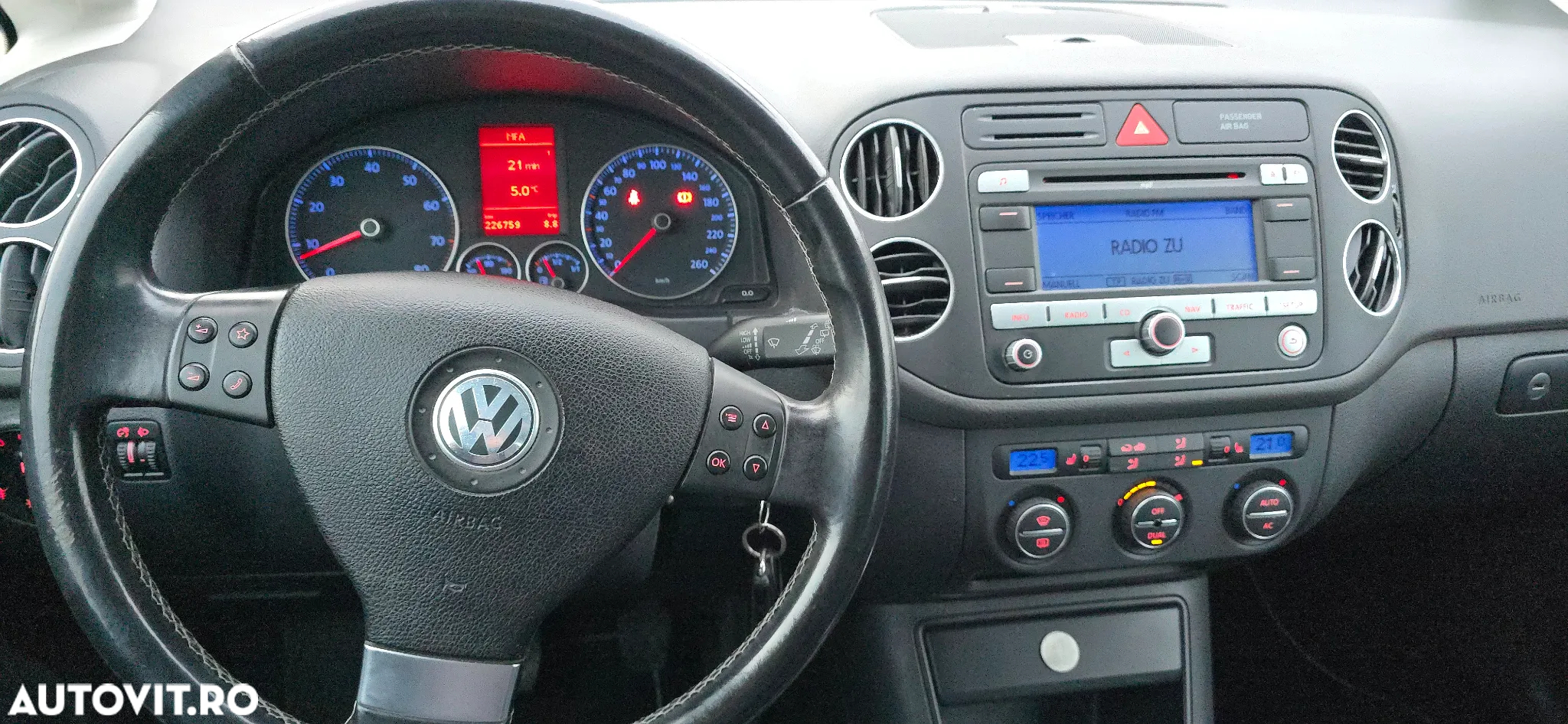 Volkswagen Golf Plus 1.4 TSI United - 21