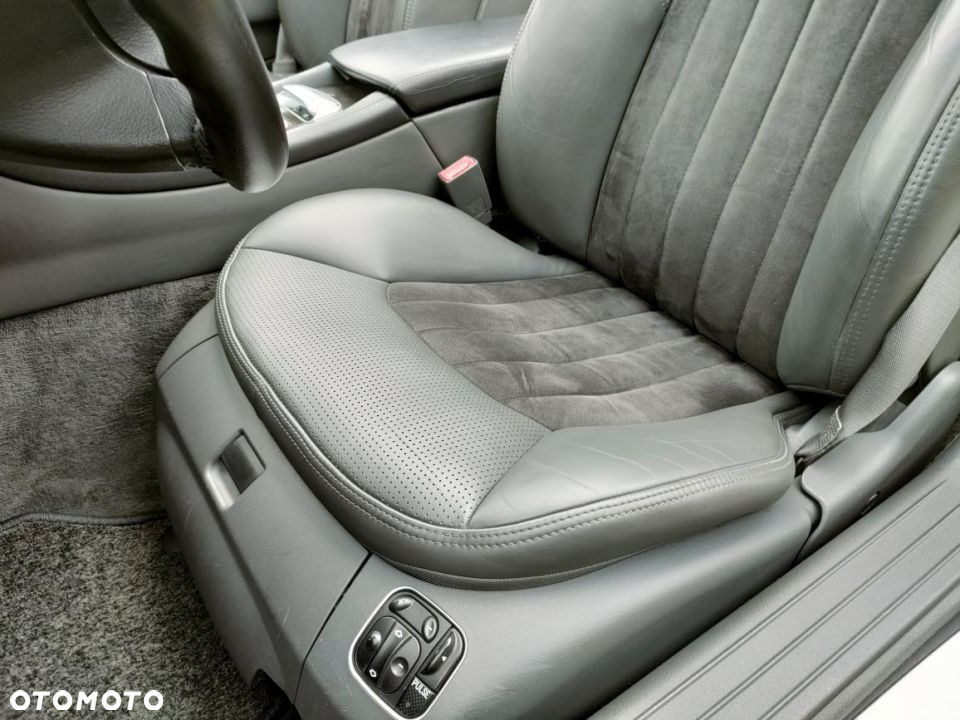 Mercedes-Benz SL 55 AMG - 28