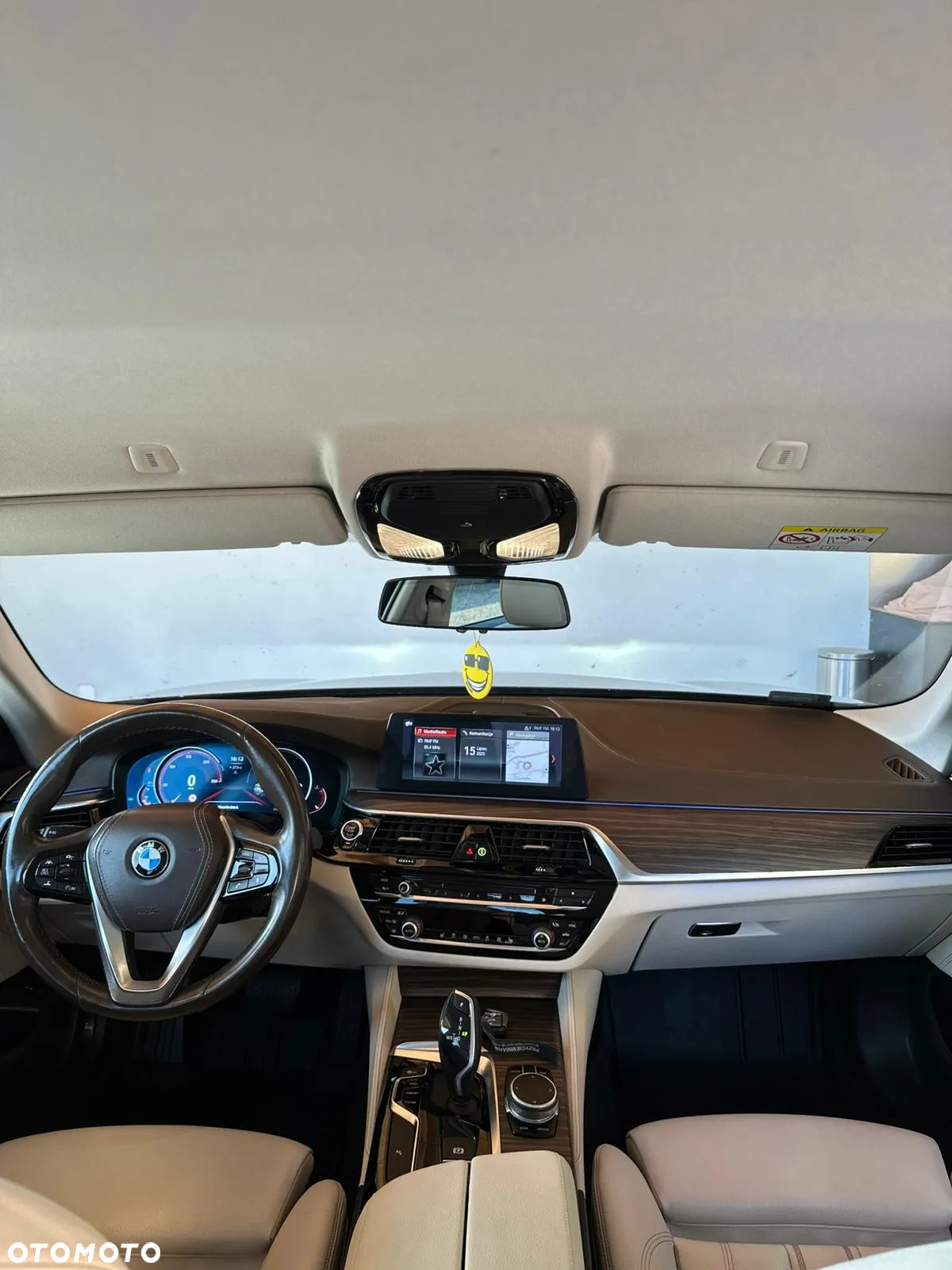 BMW Seria 5 520d Luxury Line - 25