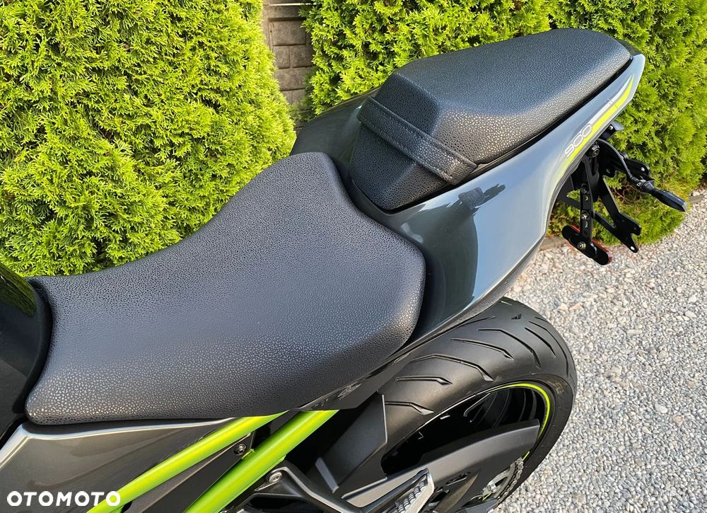 Kawasaki Z 900 - 29