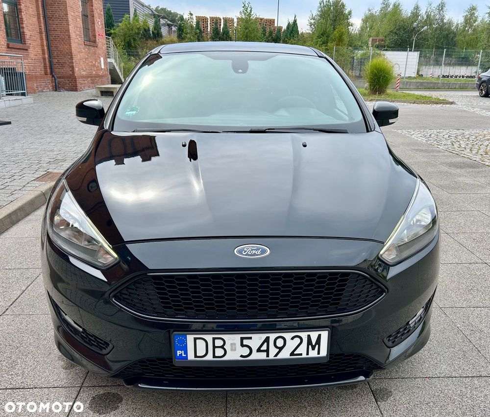 Ford Focus 1.0 EcoBoost Start-Stopp-System ST-LINE STYLE - 3