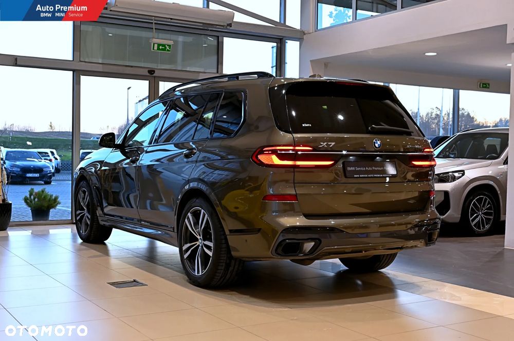 BMW X7 - 23