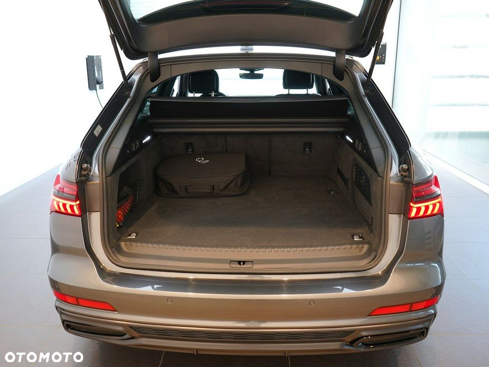 Audi A6 Avant - 10
