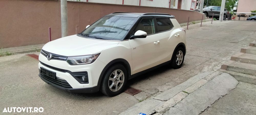 SsangYong Tivoli - 1
