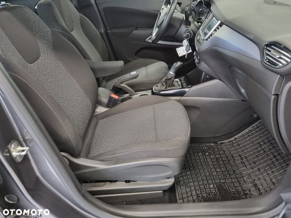 Opel Crossland X 1.2 Enjoy - 10
