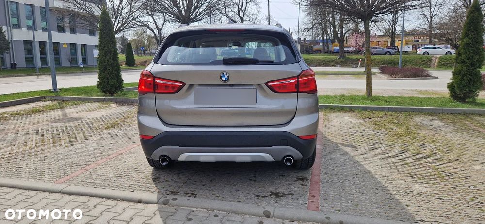 BMW X1 xDrive25d xLine sport - 7