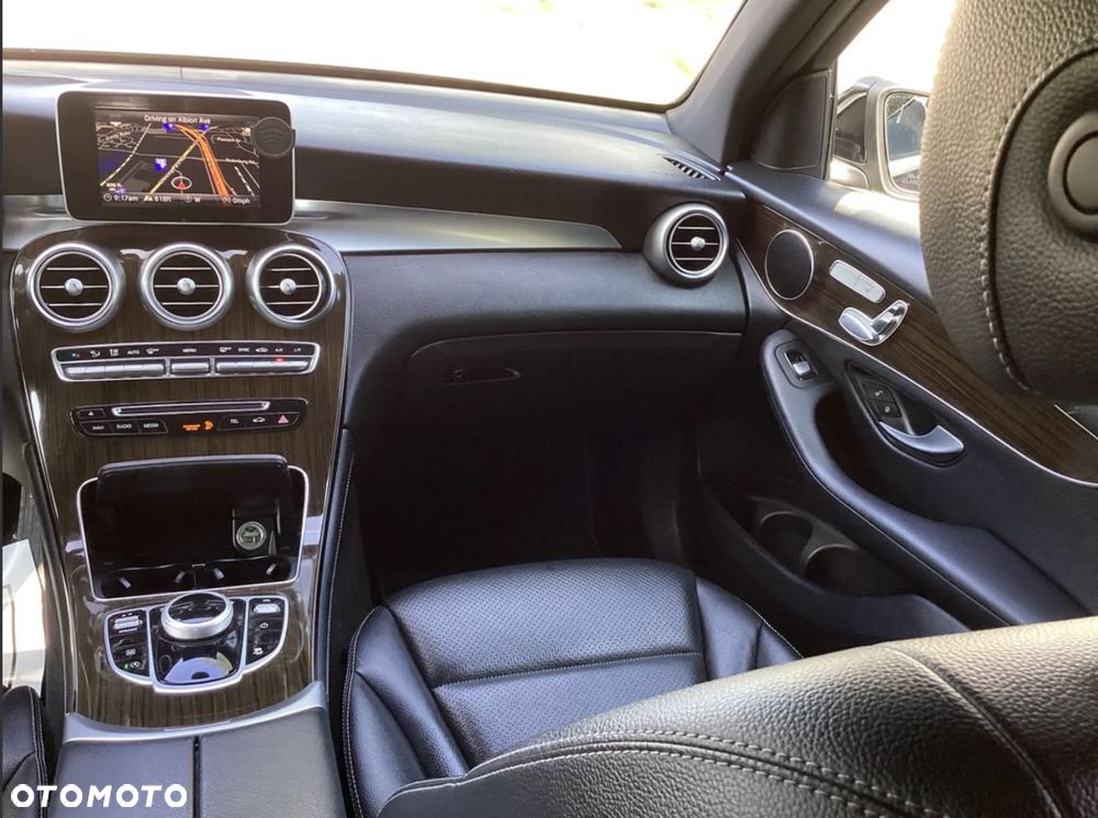 Mercedes-Benz GLC 300 4-Matic - 12