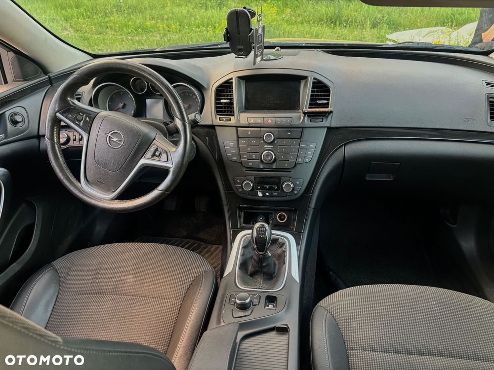 Opel Insignia 2.0 CDTI - 22